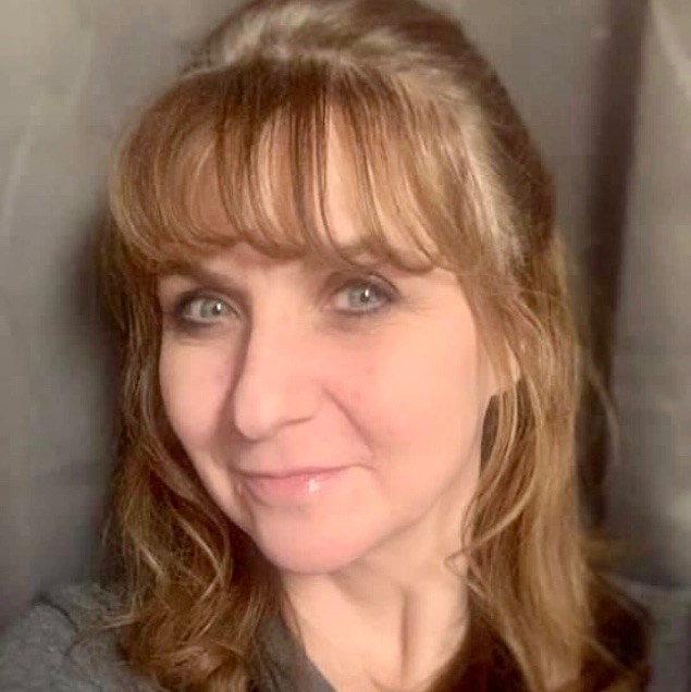 Cruise Brothers Travel Agent Lorie Aken